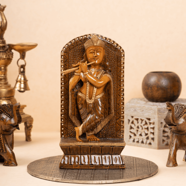 https://suryaarthandicrafts.com/wp-content/uploads/2024/10/WOODEN-MEHRAB-KRISHNA1-600x600.png